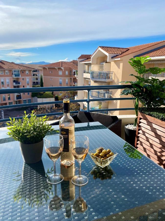 Port-Frejus, Le Paladien, Appartement 2 Pieces Climatise, Terrasse & Parking Eksteriør billede