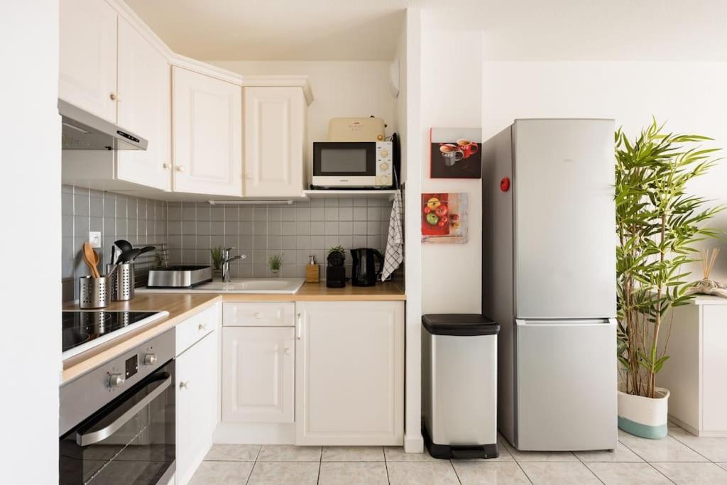 Port-Frejus, Le Paladien, Appartement 2 Pieces Climatise, Terrasse & Parking Eksteriør billede