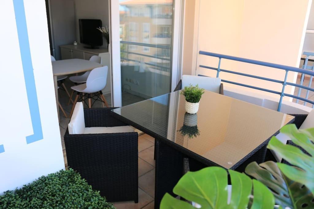 Port-Frejus, Le Paladien, Appartement 2 Pieces Climatise, Terrasse & Parking Eksteriør billede