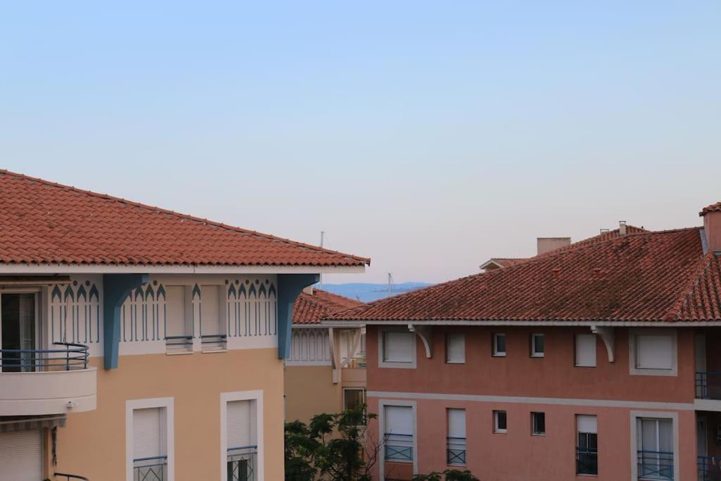 Port-Frejus, Le Paladien, Appartement 2 Pieces Climatise, Terrasse & Parking Eksteriør billede